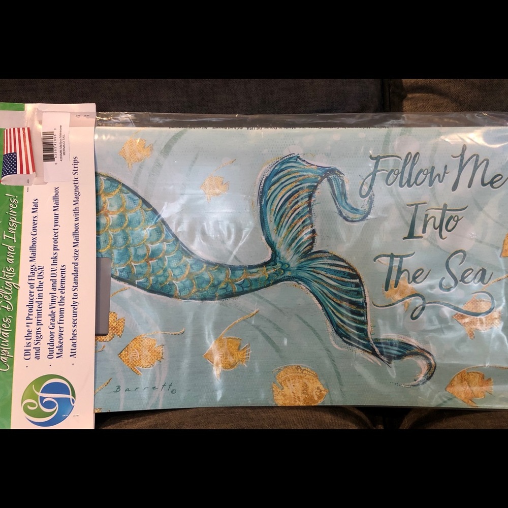 Mailbox cover